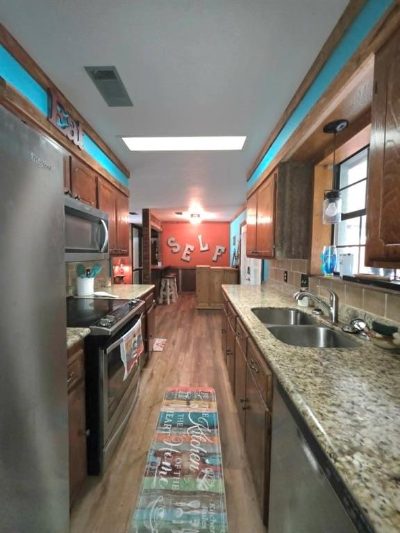 900 S 8th Avenue Property Photo 12