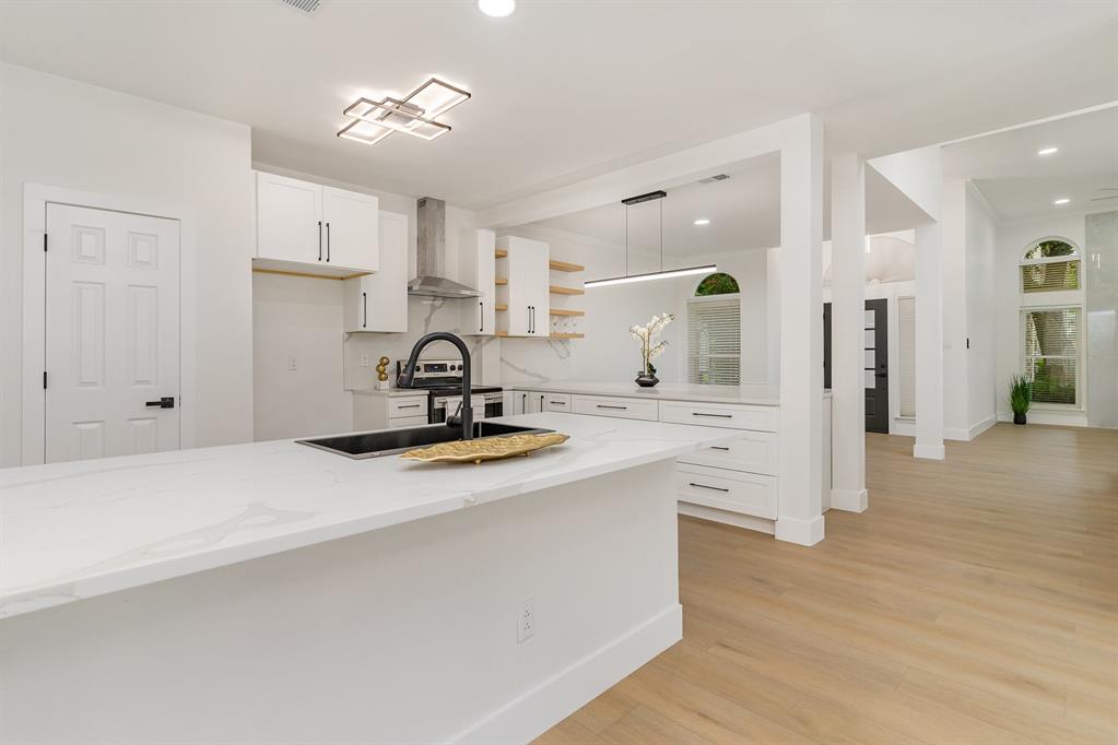 17732 Windflower Way Property Photo 6