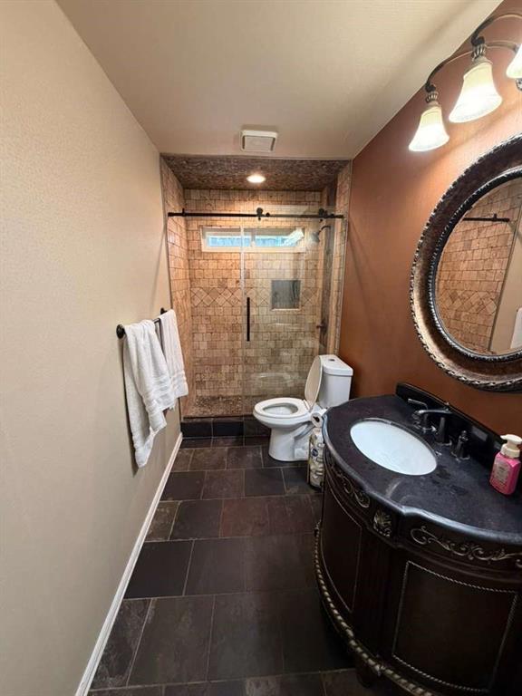 906 Busby Property Photo 18