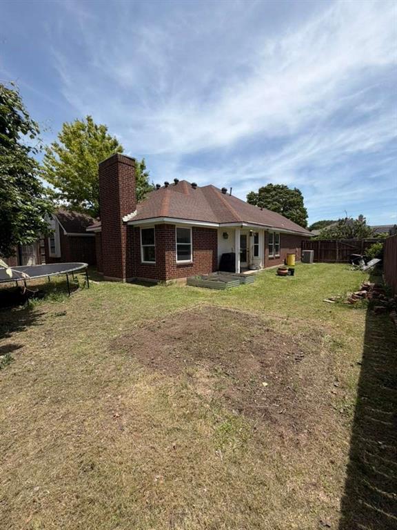 906 Busby Property Photo 25