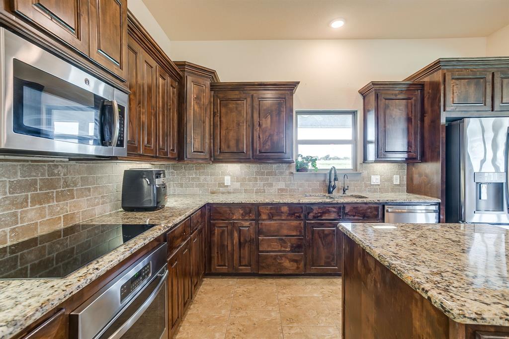 770 County Road 1346 Property Photo 16