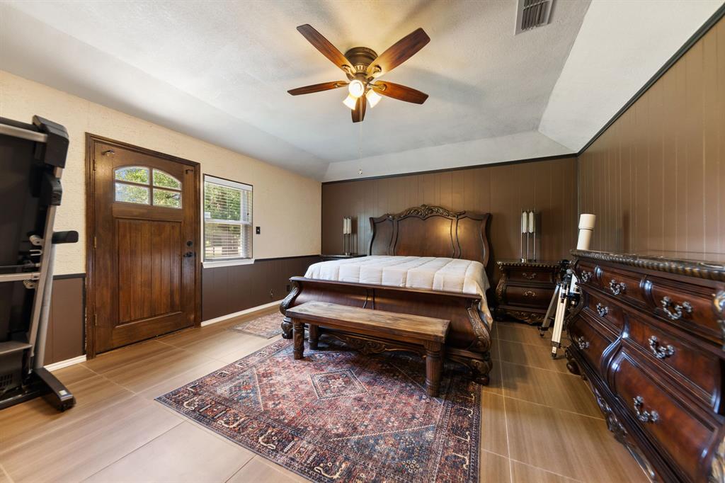7808 Ileson Road Property Photo 17