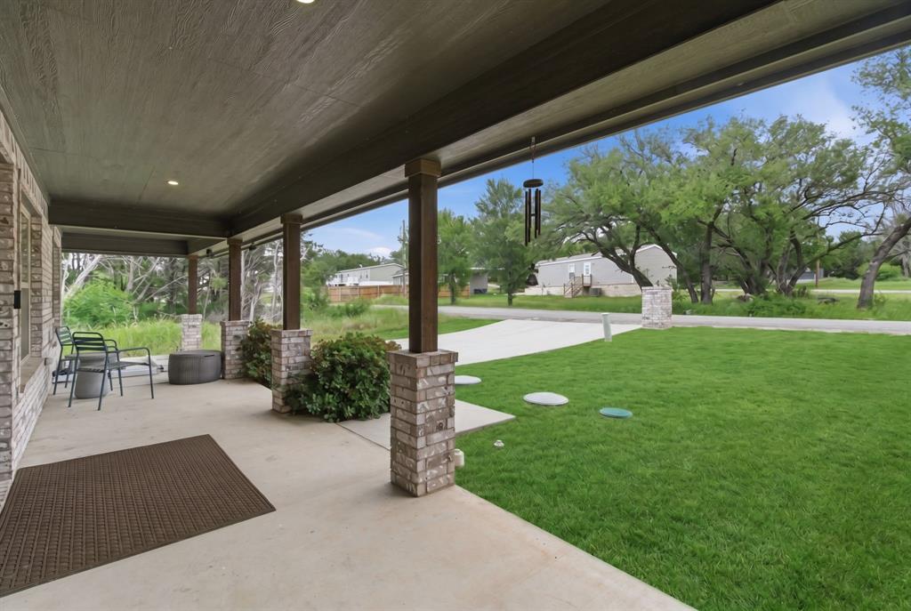 2926 Paluxy Trail Property Photo 4