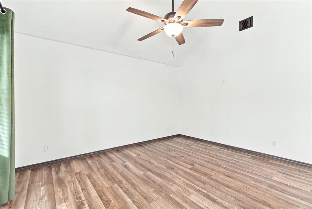 2926 Paluxy Trail Property Photo 12