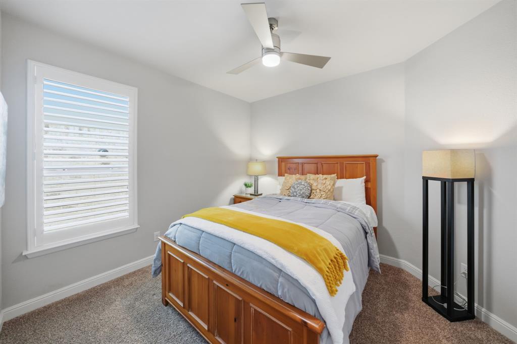 2301 Mockingbird Court Property Photo 14
