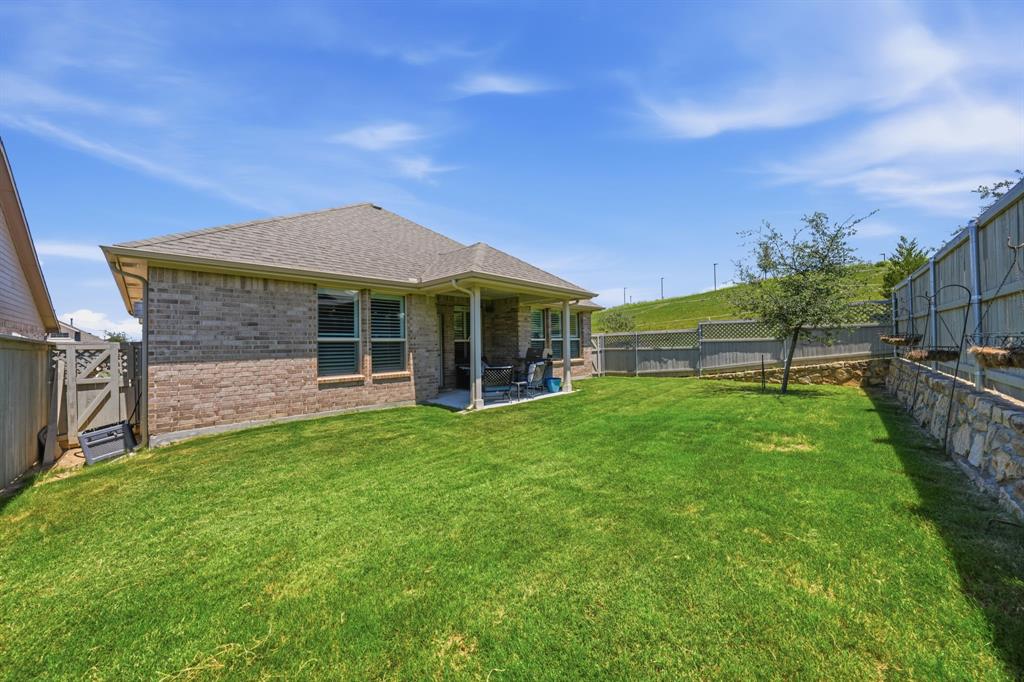 2301 Mockingbird Court Property Photo 29
