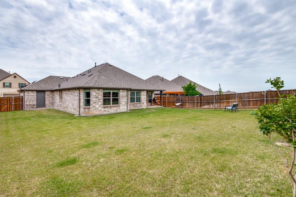 206 Highedge Drive Property Photo 24