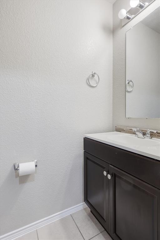 7708 Boat Wind Road Property Photo 9