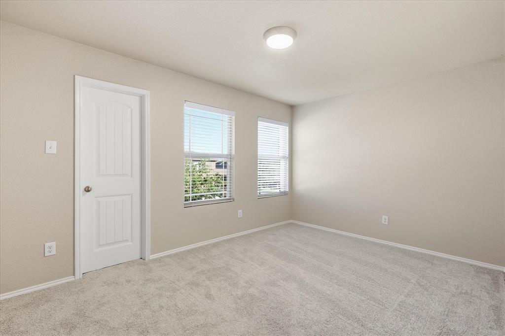 7708 Boat Wind Road Property Photo 16