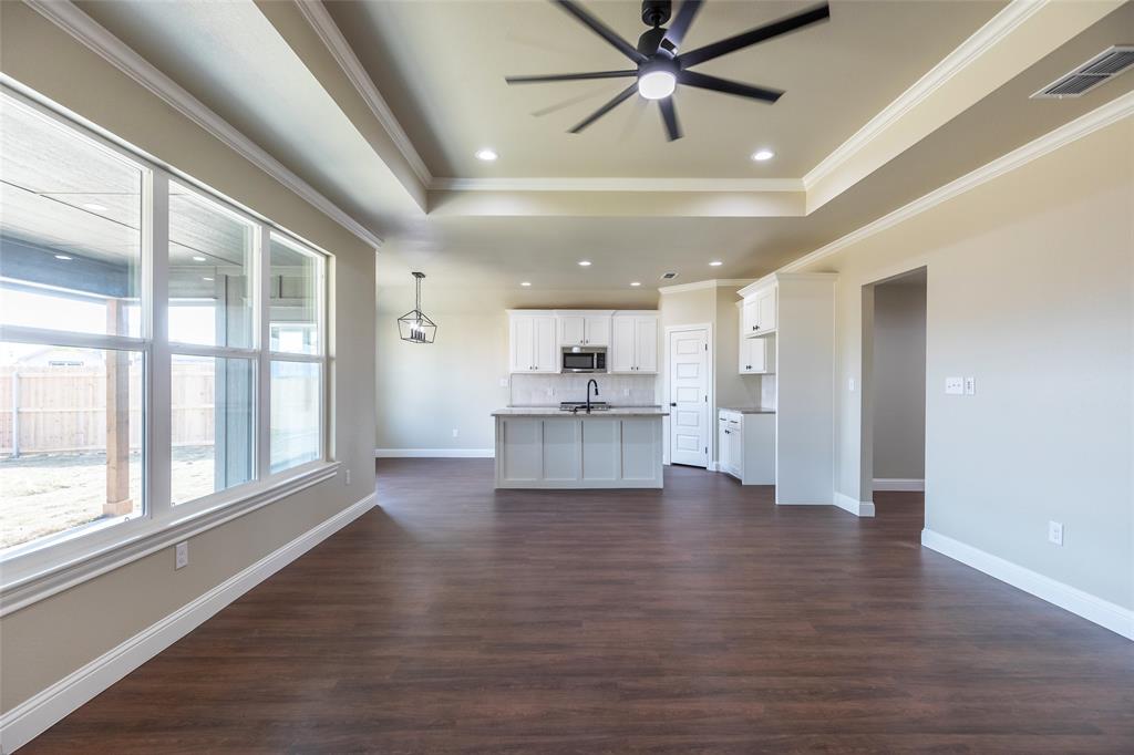7626 Hudson Way Property Photo 6