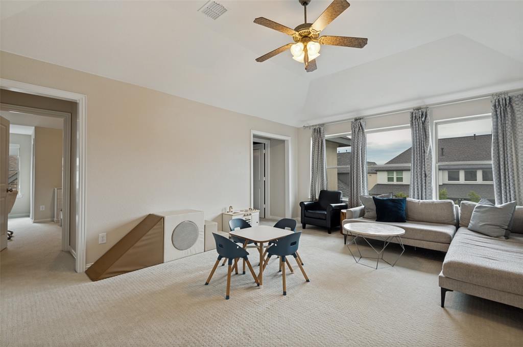 4031 Covent Garden Lane Property Photo 17