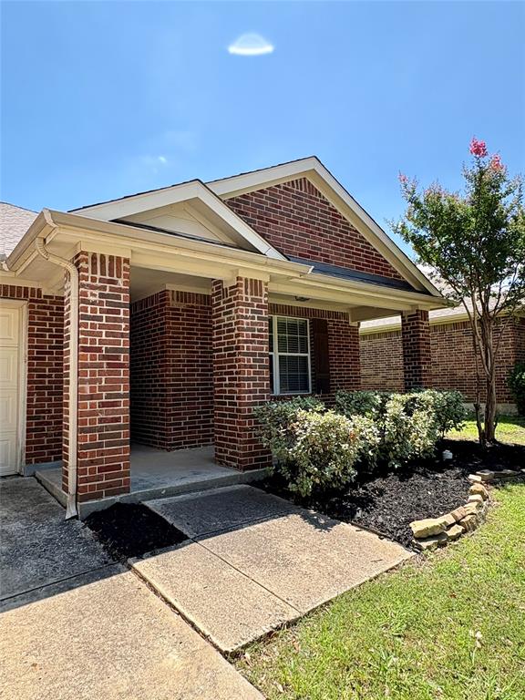 150 Briar Grove Drive Property Photo 4