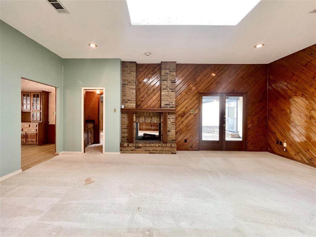 9931 Chimney Hill Lane Property Photo 7