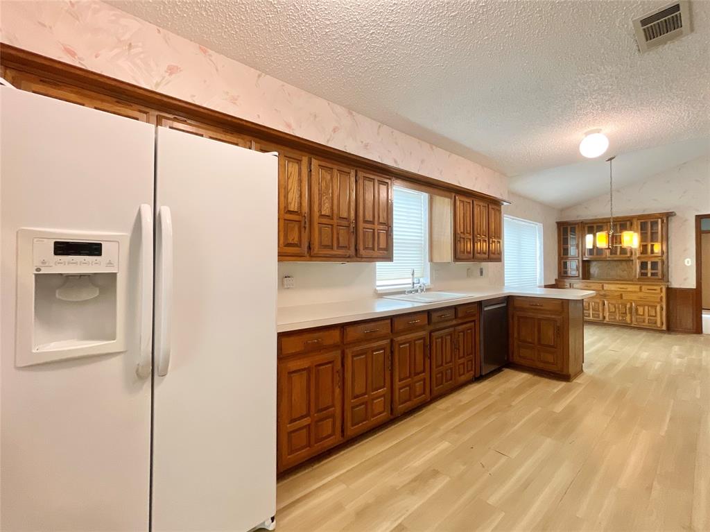 9931 Chimney Hill Lane Property Photo 11
