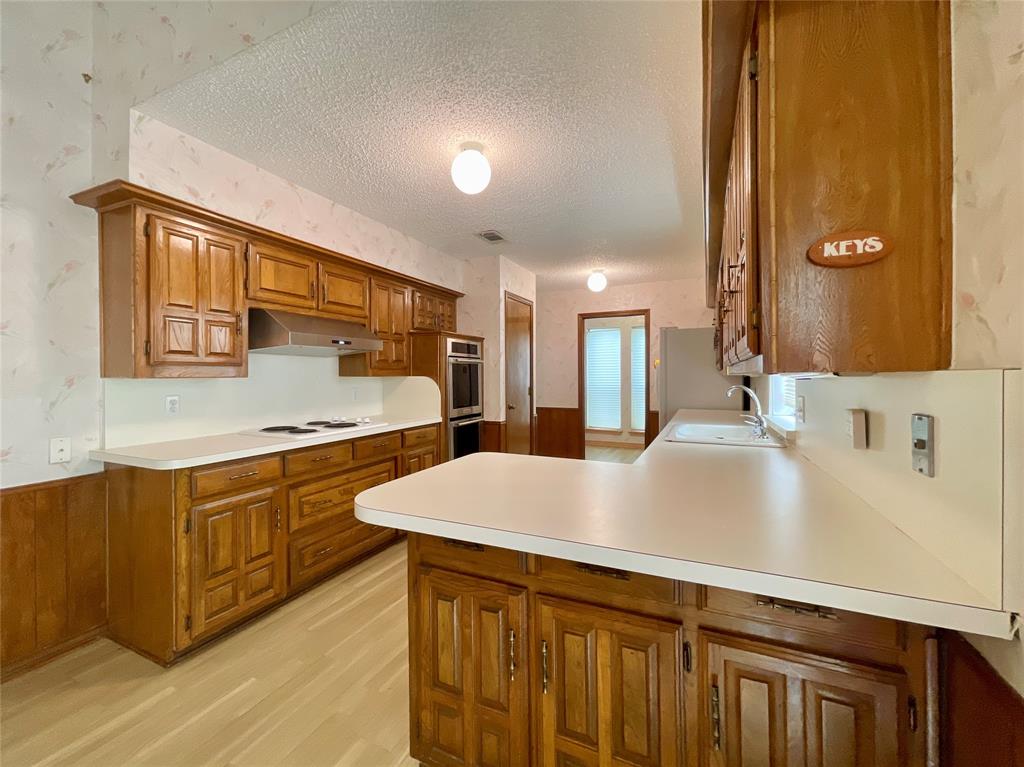 9931 Chimney Hill Lane Property Photo 14