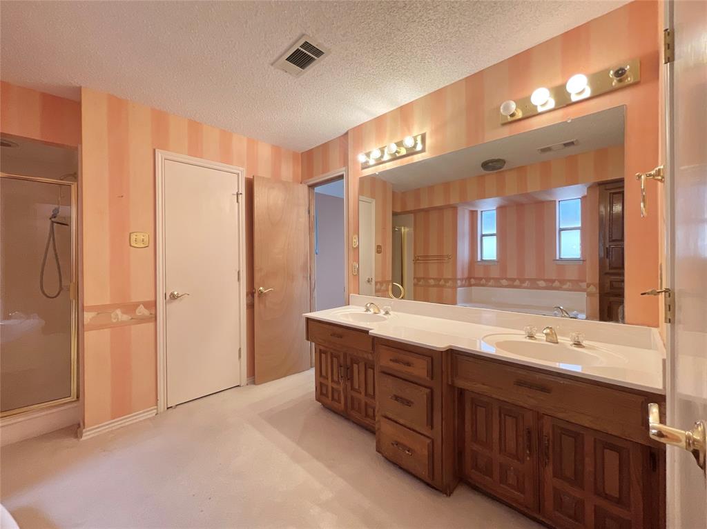 9931 Chimney Hill Lane Property Photo 28