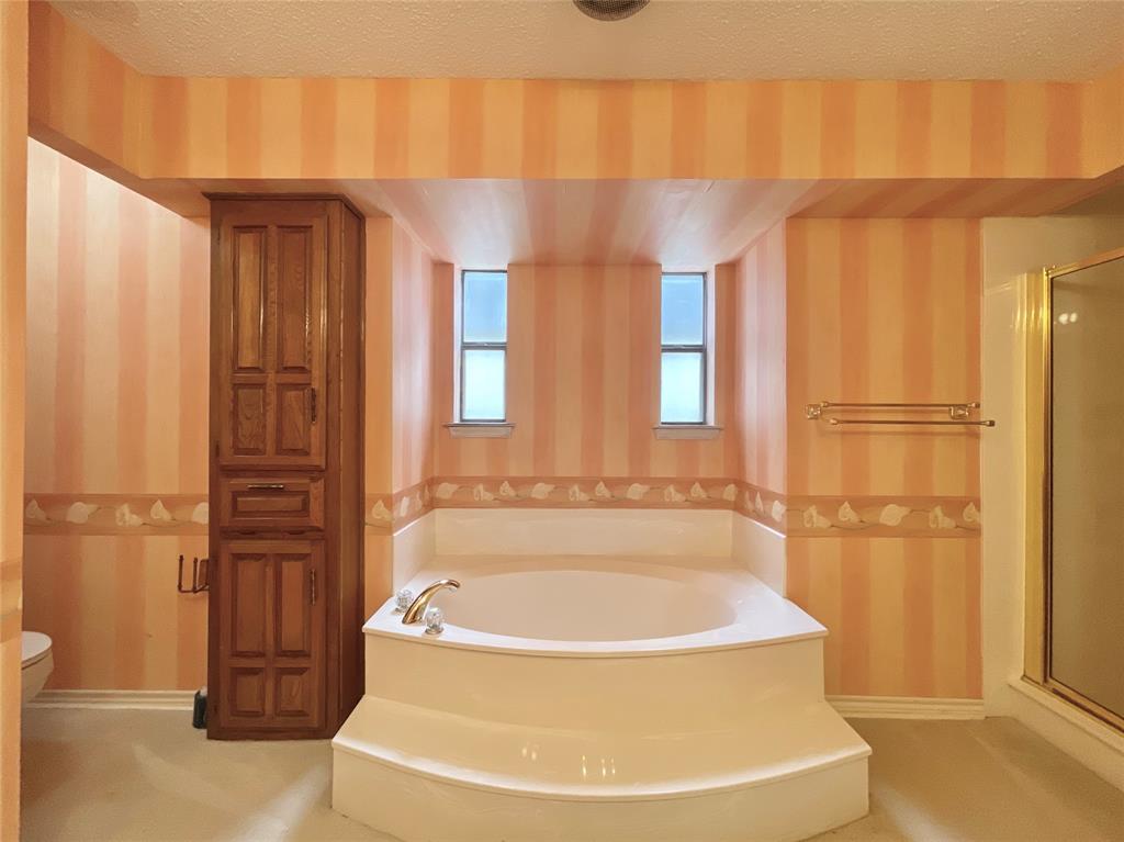 9931 Chimney Hill Lane Property Photo 29