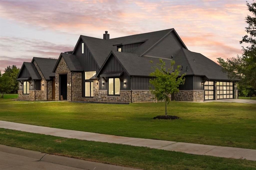 1090 Eagle Pass Property Photo 13