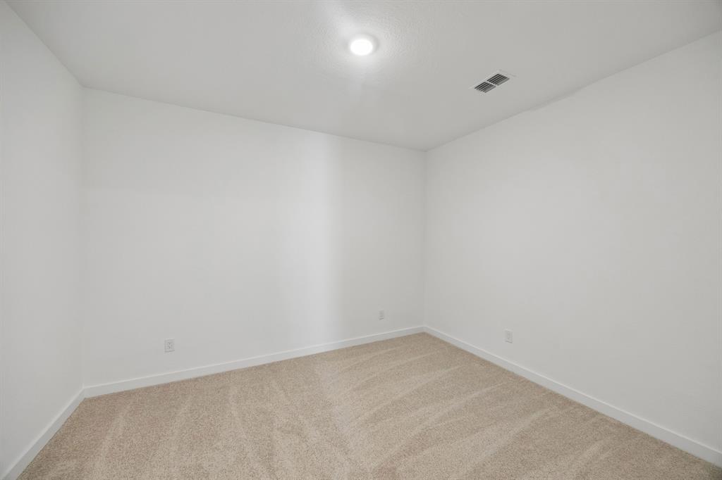 4869 Dee Street Property Photo 23