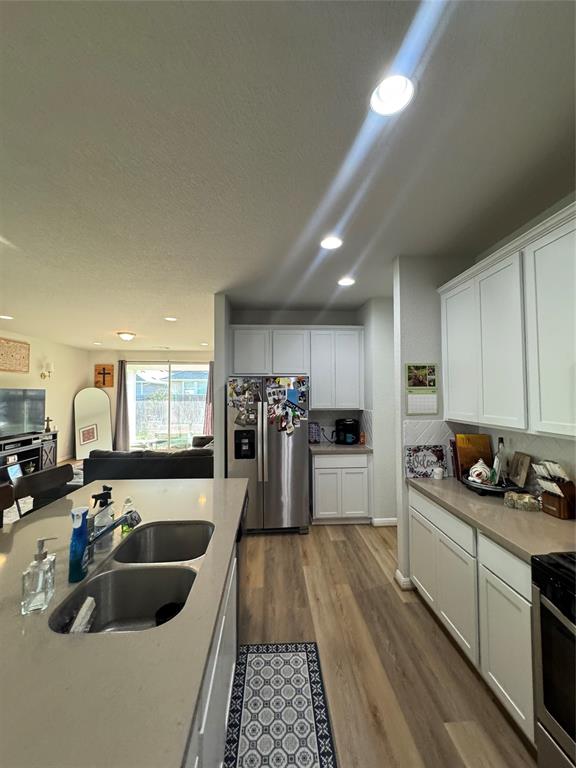 302 Cold Spring Loop Property Photo 4
