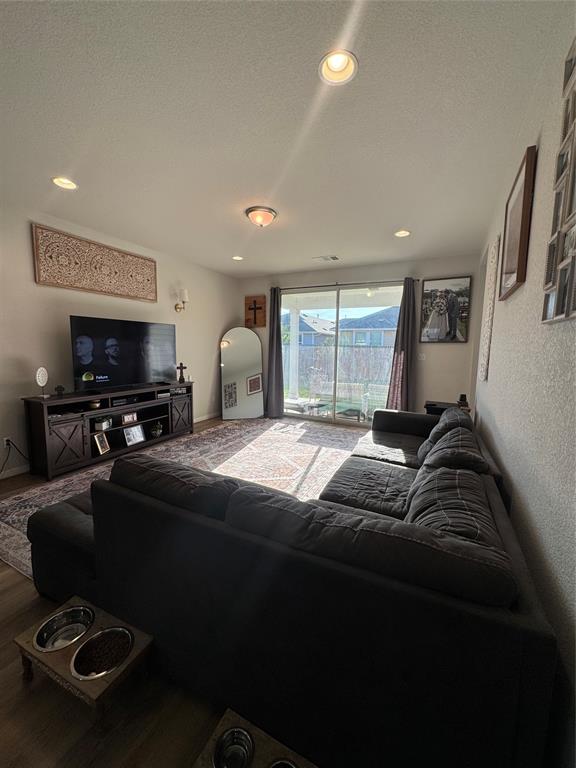 302 Cold Spring Loop Property Photo 12