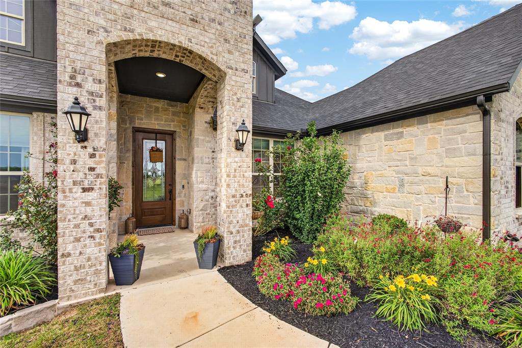 1705 S Fm 1752 Property Photo 6