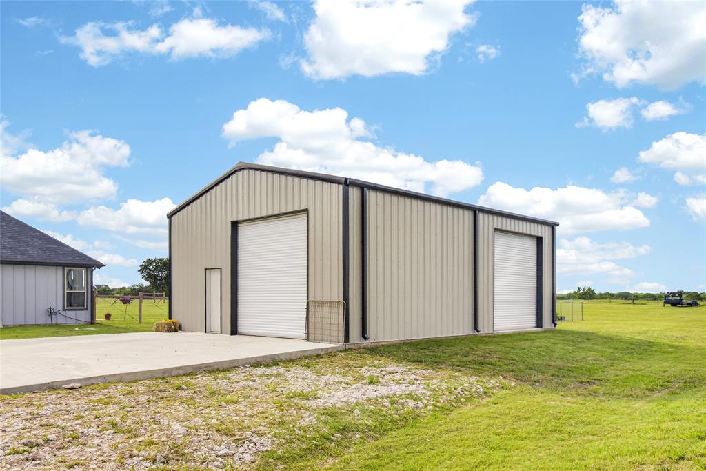 1705 S Fm 1752 Property Photo 38