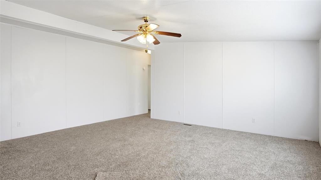 10902 County Road 414 Property Photo 9