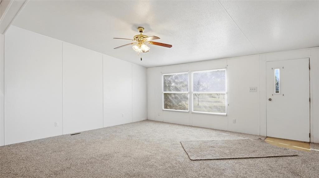 10902 County Road 414 Property Photo 11