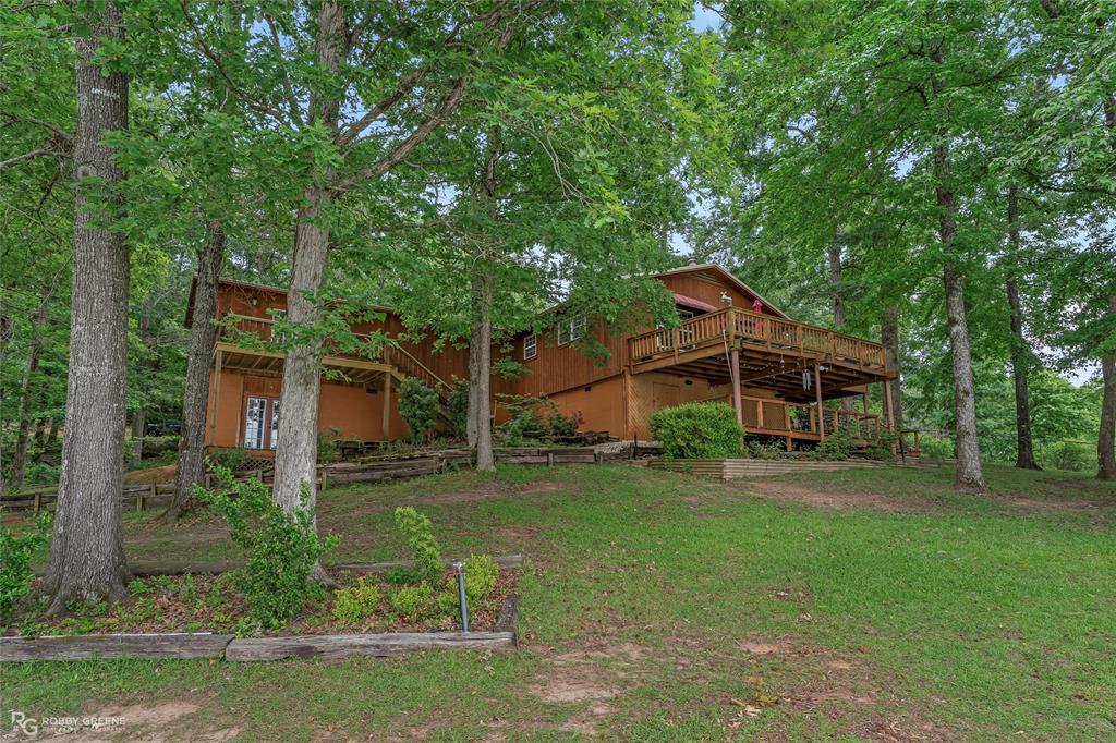 664 Featherston Road Property Photo 2