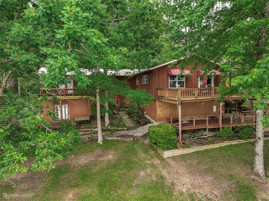 664 Featherston Road Property Photo 6