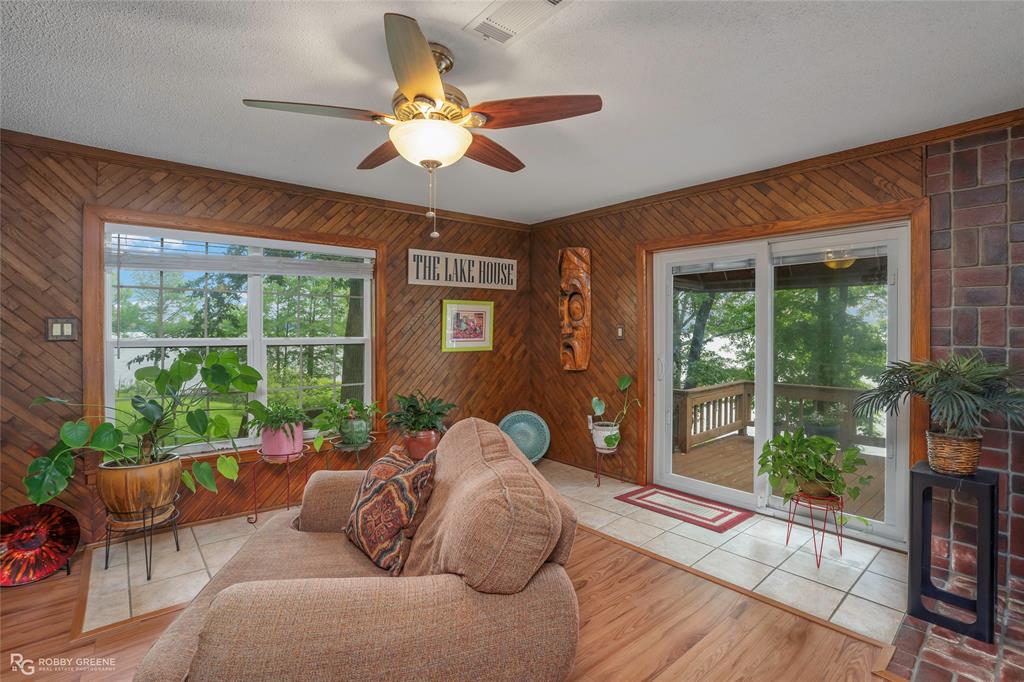 664 Featherston Road Property Photo 17