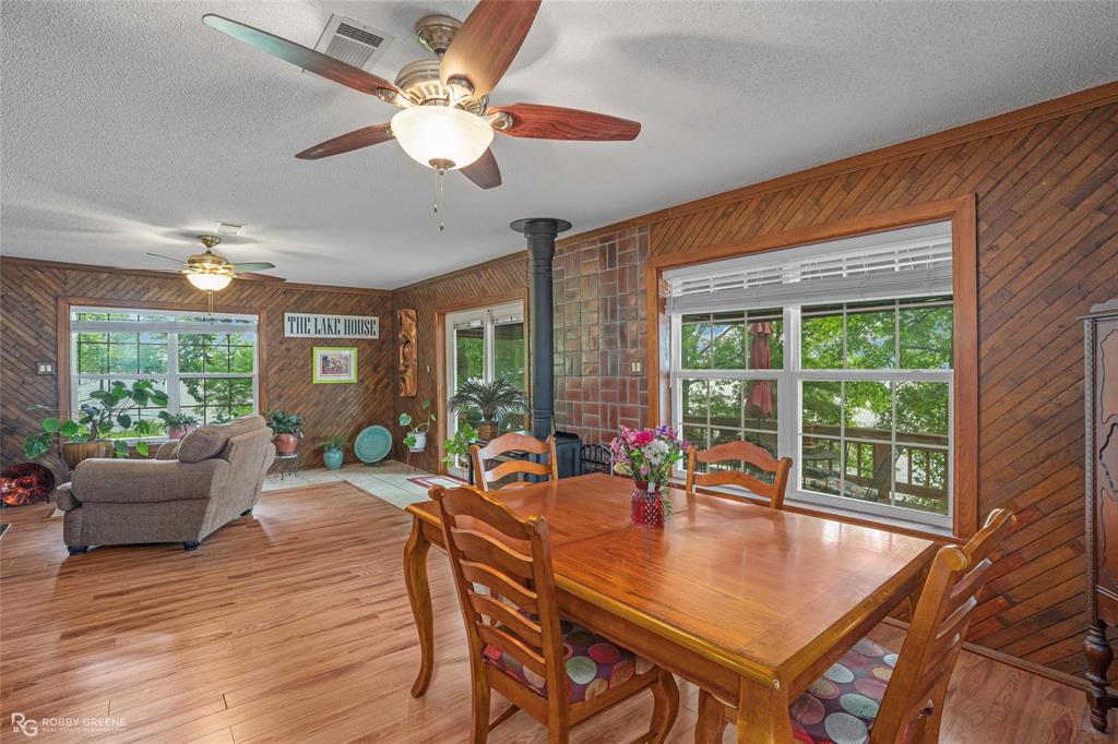 664 Featherston Road Property Photo 19