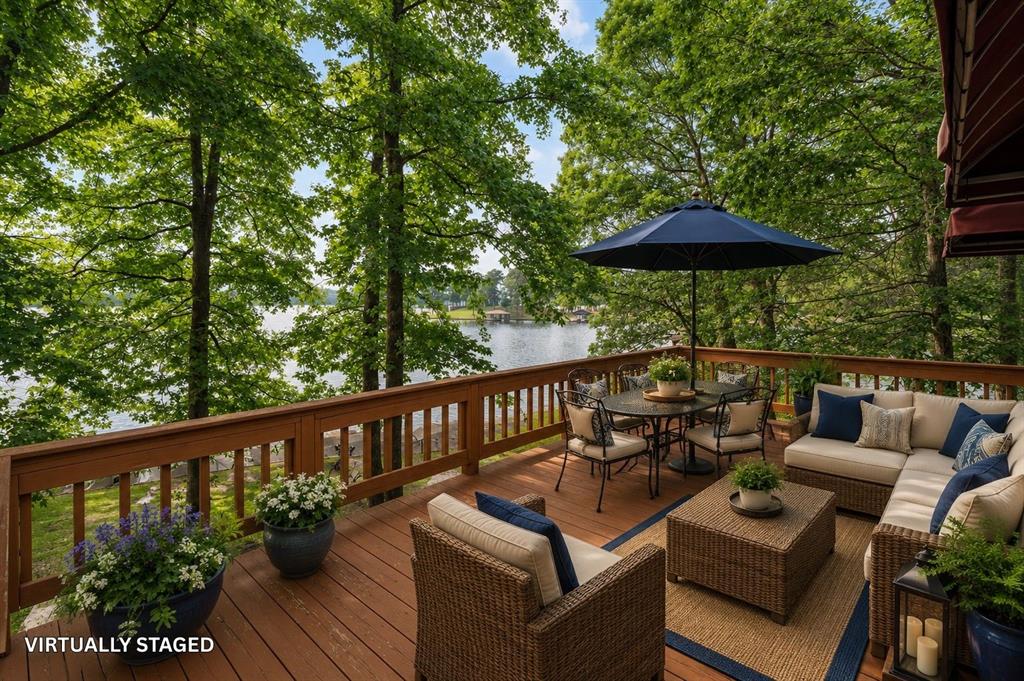664 Featherston Road Property Photo 33