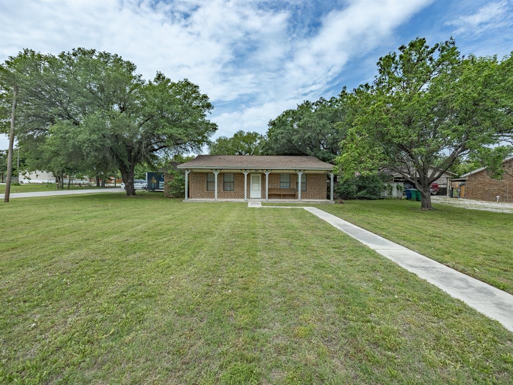 308 Oakwood Street Property Photo 1