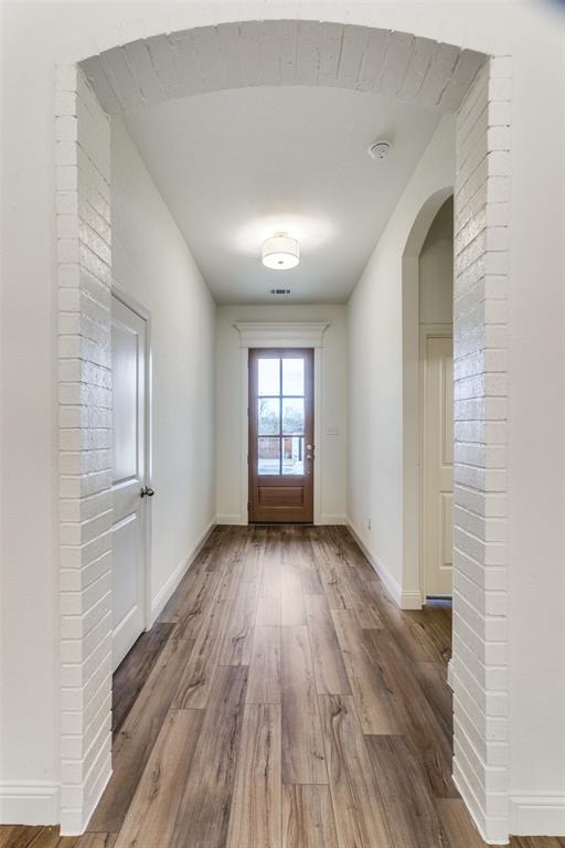 782 Sterling Drive Property Photo 4