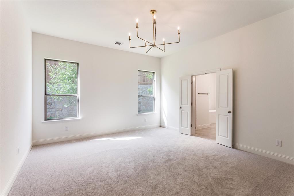 782 Sterling Drive Property Photo 11