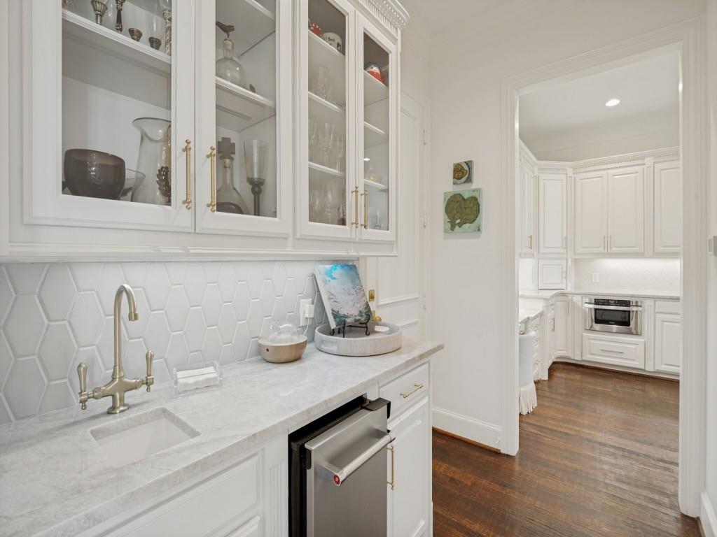 5416 Grasmere Drive Property Photo 18