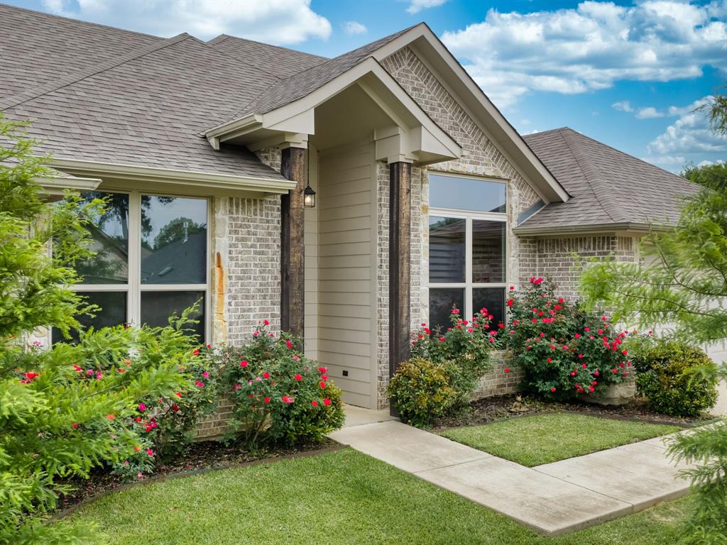 2209 Rana Park Property Photo 3