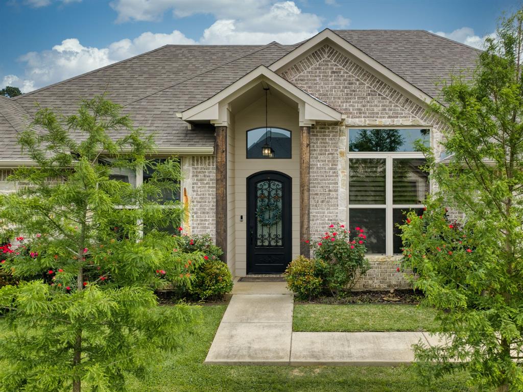 2209 Rana Park Property Photo 4