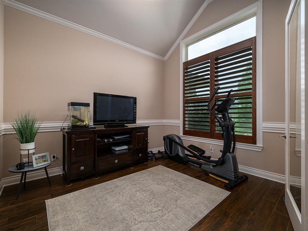 2209 Rana Park Property Photo 7