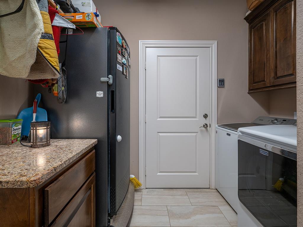 2209 Rana Park Property Photo 24