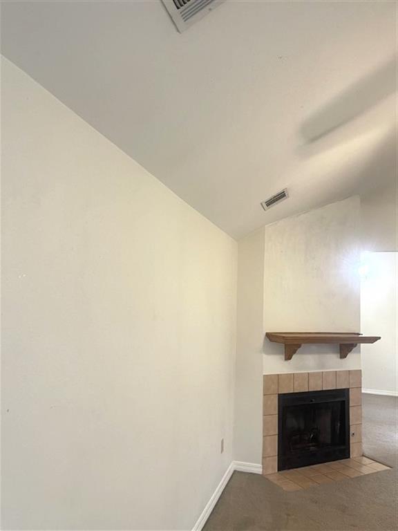 1410 Williamsburg Drive Property Photo 6