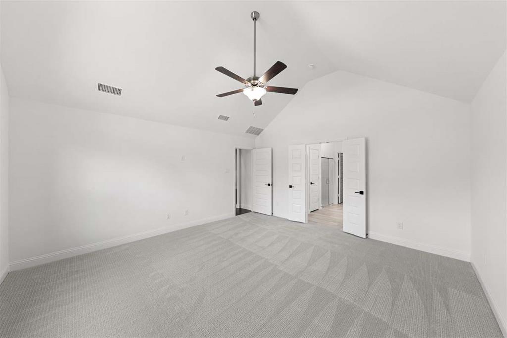 700 Brazos Drive Property Photo 9