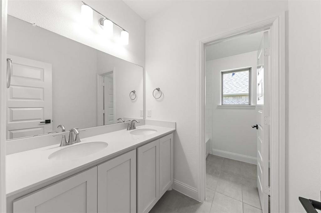 700 Brazos Drive Property Photo 16