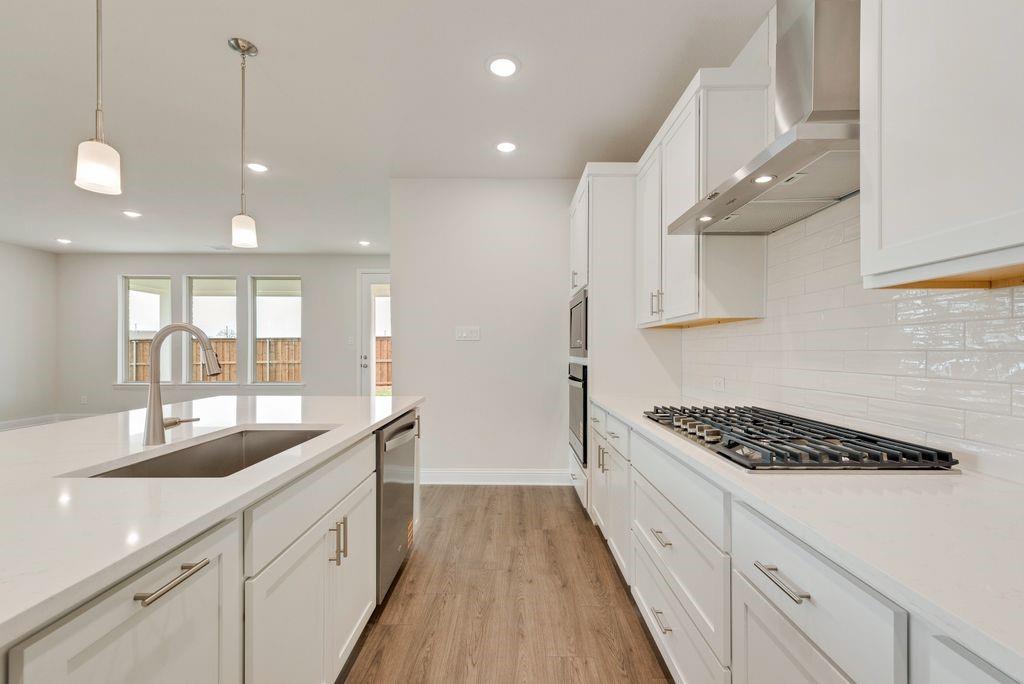 3053 Burwick Lane Property Photo 4
