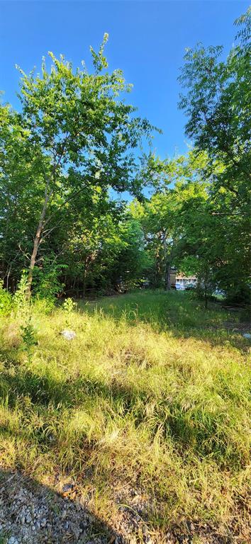 1407 E Wells Avenue Property Photo 10