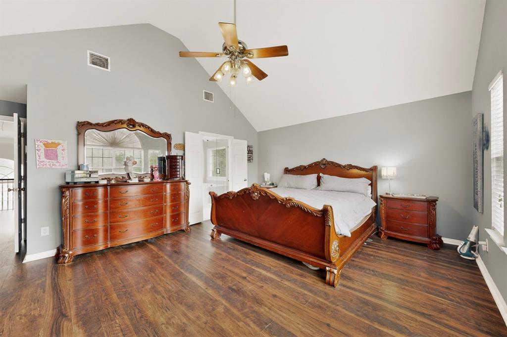 3608 Edmonton Court Property Photo 18