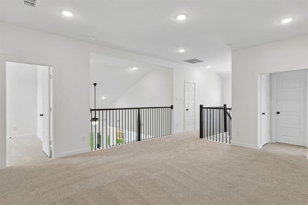 4748 Farmers Drive Property Photo 21