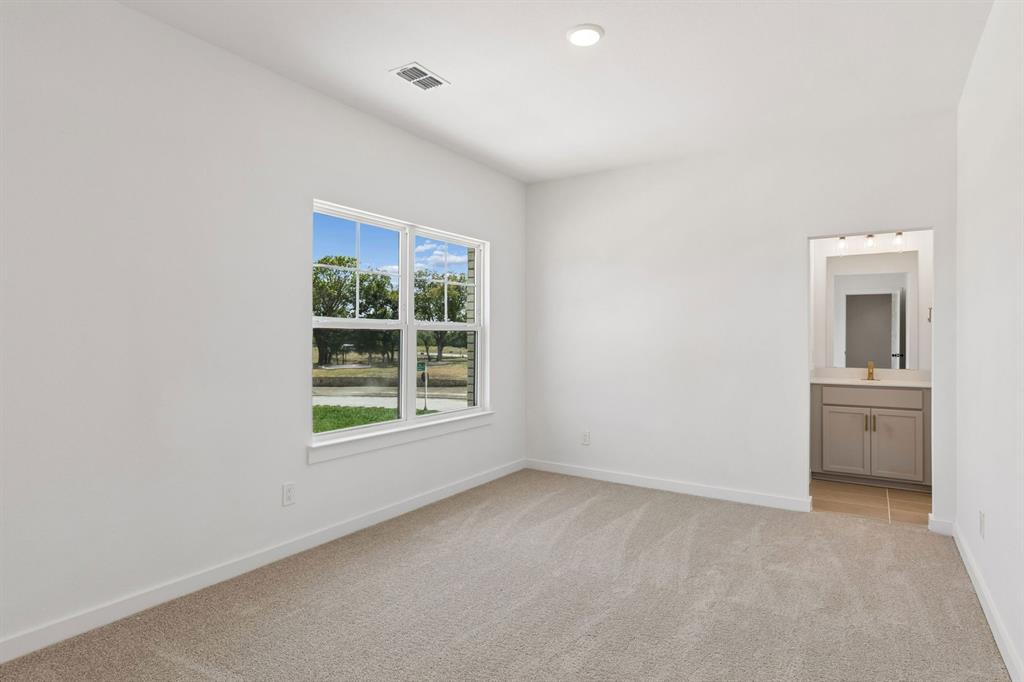 4748 Farmers Drive Property Photo 24